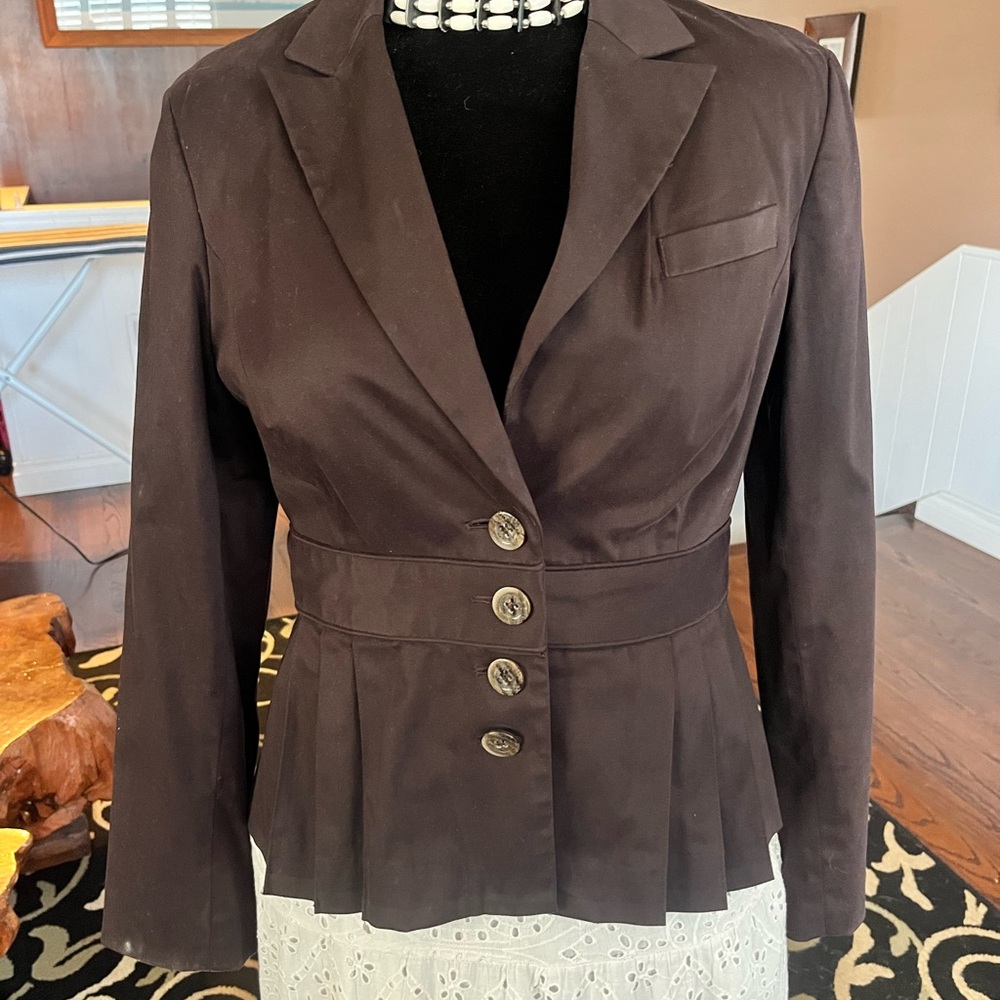 Bandolino stretch Chocolate Brown tailored jacket.